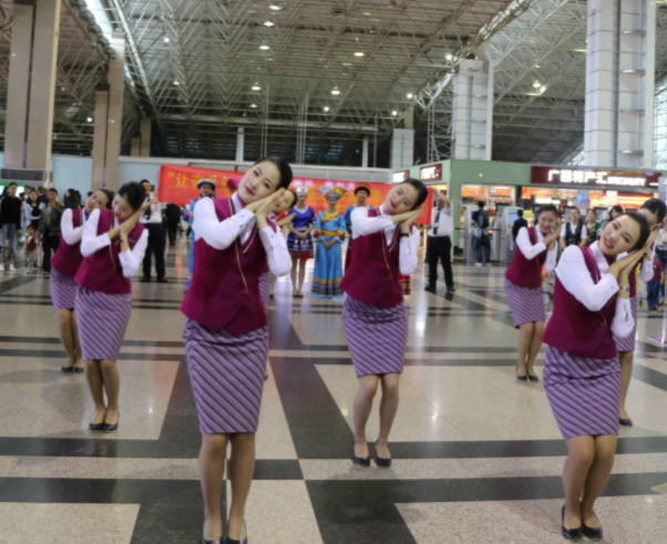 制服穿著的目的為了什么？