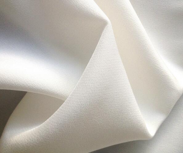 白大褂上的頑固血漬清洗