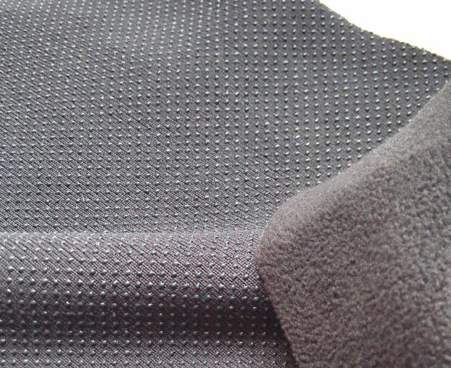 搖粒絨面料的優(yōu)點(diǎn)